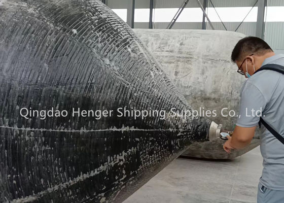 Calidad BV Certified Marine Rubber Airbag and Pneumatic Rubber Fender with 4-25m Length and 6-8 Years Useful Life fábrica