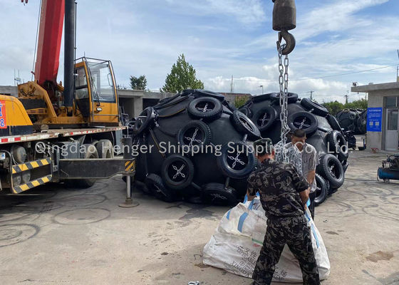 Calidad Defensa de goma neumática personalizada 50kpa-80kpa para la protección de buques fábrica