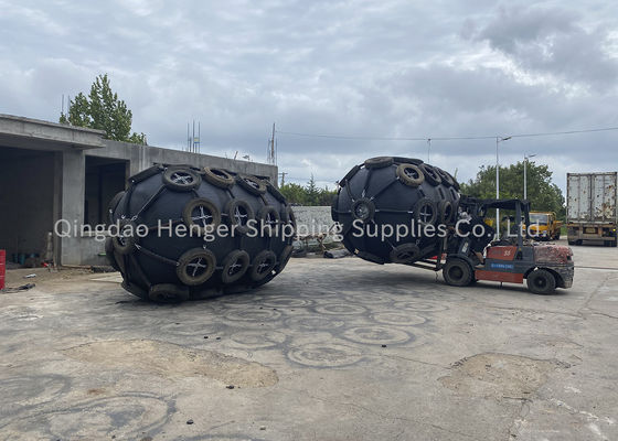 Calidad Defensa flotante 80kpa de Marine Sling Type Pneumatic Rubber fábrica