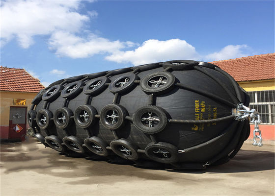 Calidad El camión buque-buque del STD de la operación pone un neumático a Marine Fenders neumática fábrica