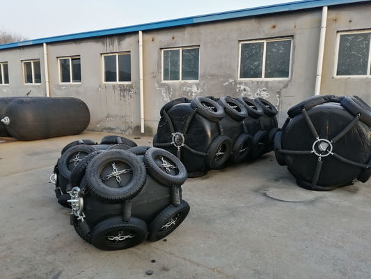 Calidad Protección del almacenador intermediario de Anchorage contra la defensa llenada espuma 2.0*3.5~2.5*4.0 de la colisión fábrica