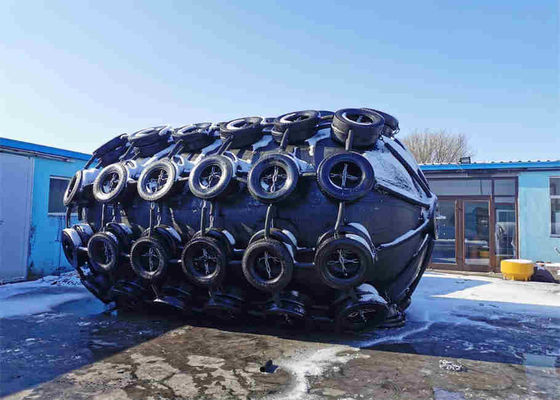 Calidad Tipo de Yokohama que flota la red neumática de Marine Rubber Fenders With Chain y del neumático fábrica