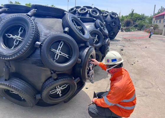 Calidad Fener de barco o barco de caucho neumático de tipo Yokohama fábrica