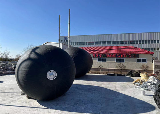 Calidad Parrilla flotante para buques tipo eslingas parrilla neumática de caucho natural fábrica