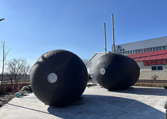 Calidad Certificado SGS 50Kpa 80Kpa Fender neumático de caucho tipo Yokohama fábrica