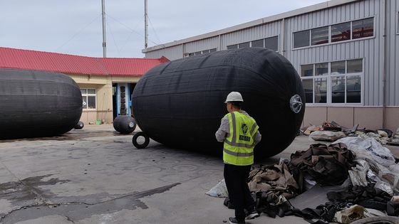 Calidad Fener neumático de caucho de Yokohama con resistencia a la tracción ≥ 15 MPa fábrica
