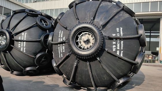 Calidad Fener de caucho de diseño de Yokohama fábrica