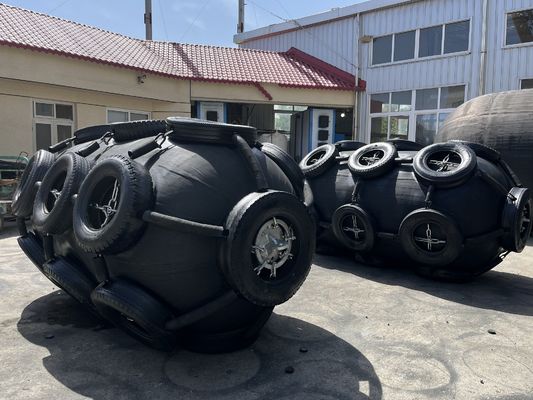 Calidad Fenders neumáticos de caucho de primera categoría para buques Aplicaciones marinas fábrica