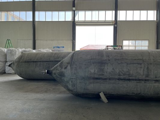 Calidad Airbags Marinos Inflables de Alta Resistencia a la Presión Tipo Cilíndrico Ofreciendo Rendimiento para Lanzamiento de Barcos y Manejo de Carga fábrica