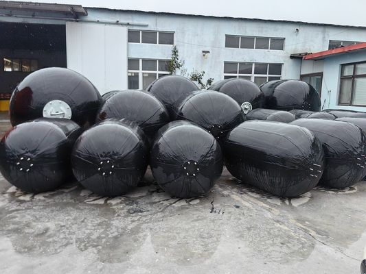 Calidad cilindro neumático de guardabarros marino de caucho negro de alta presión fábrica