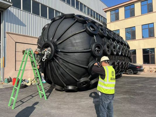 Calidad Performance cilindro neumático de caucho negro para embarcaciones fábrica