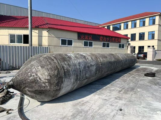 Calidad Inflatable Barge Docking Airbag Pressure Range 0.2-0.4Mpa Provide Safe Protection During Barge Mooring Docking fábrica