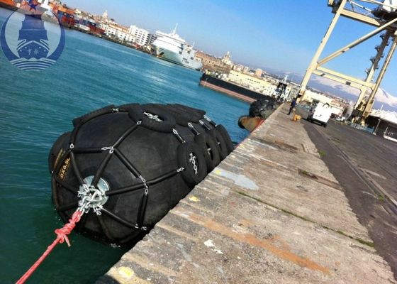 Calidad Instalación simple de desgaste de la defensa de goma neumática externa de la resistencia para el puerto fábrica