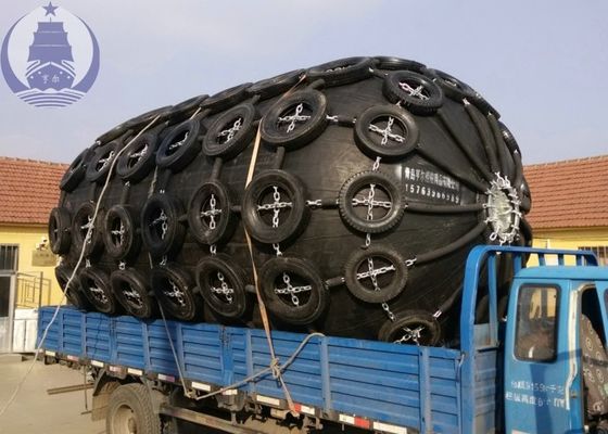 Calidad Instalación simple de la defensa de goma neumática inflable con vida de servicio larga fábrica