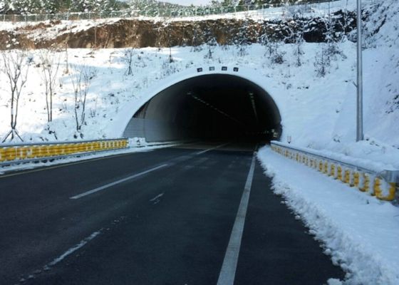 Calidad Barandillas calientes de la barrera/de la carretera del balanceo del sistema/de la seguridad de la barrera del rodillo de la aprobación de la BV de la venta hechas en China fábrica