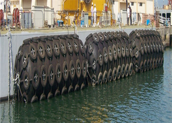 Calidad Material de goma de las altas del gas defensas submarinas de la tirantez para el muelle de la nave fábrica