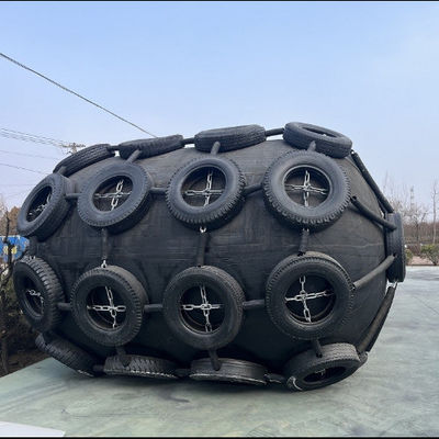 Calidad ISO 17357 Certified Natural Rubber Pneumatic Fender with 50Kpa Working Pressure for Marine Safety fábrica