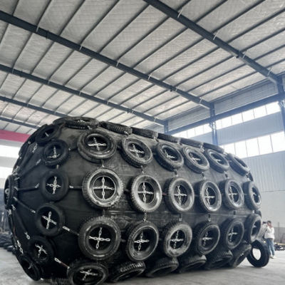 Calidad ISO 17357 Certified Natural Rubber Pneumatic Fender with 50Kpa Working Pressure for Marine Safety fábrica
