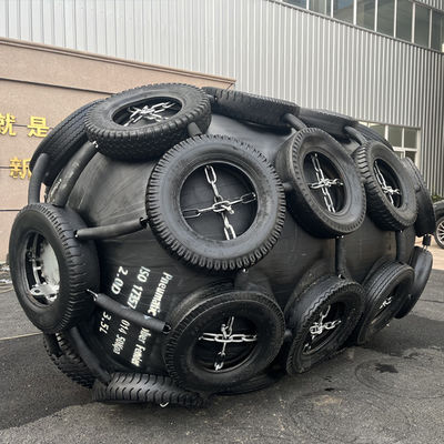 Calidad ISO 17357 Certified Natural Rubber Pneumatic Fender with 50Kpa Working Pressure for Marine Safety fábrica