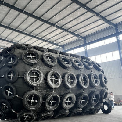 Calidad Defensa neumática de goma anticorrosiva para entornos de agua salada fábrica