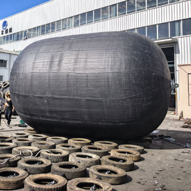 Calidad En el caso de los buques salvavidas marinos y yates, el protector neumático de caucho fábrica