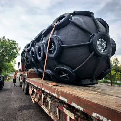 Calidad Sistema de protección del muelle marítimo de caucho neumático duradero adecuado para buques barcas y puertos Absorción de impactos fábrica