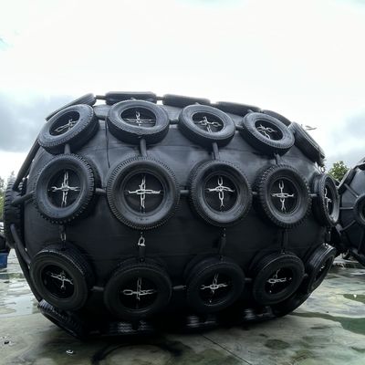 Calidad ISO 17357 Parrilla neumática de caucho para protección de buques marinos fábrica