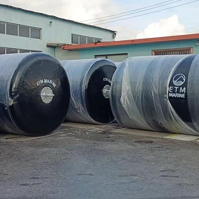 Calidad ISO17357 Approved EVA Foam Filled Fender with Customizable Dimensions and High Energy Absorption for Marine Anti Collision fábrica