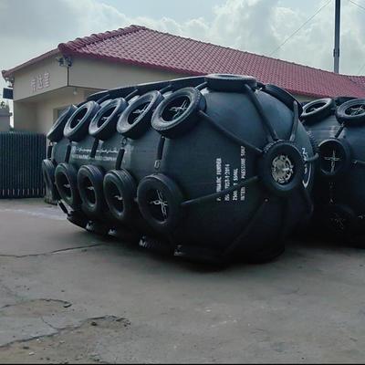 Calidad Net Type Pneumatic Rubber Fender Diameter 0.5m To 4.5m Marine Fender System Designed To Provide Superior Dock Protection fábrica