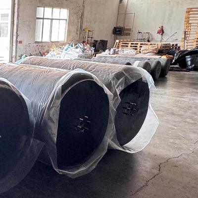 Calidad High Elasticity Anti-Leakage Aging Resistance Foam Filled Fender EVA Solid Fender Customized for Marine Applications fábrica