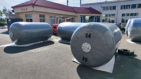Calidad Protección marina hecha fácil Fender flotante marino con espuma y galvanizado en caliente o cadena de acero inoxidable fábrica