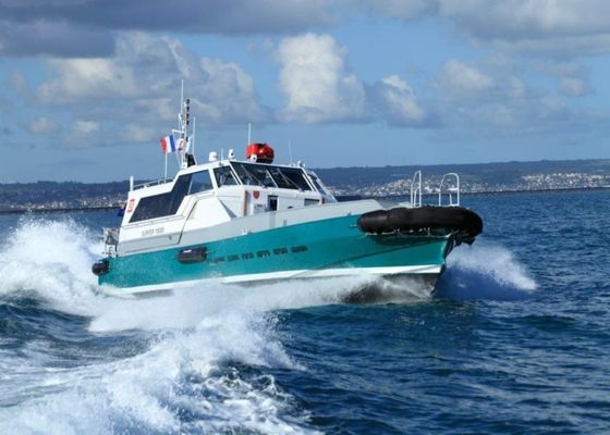 Calidad 0.3 - instalación fácil de Hydrophobicity de las defensas inflables del barco del remolcador del diámetro de los 6m buena fábrica