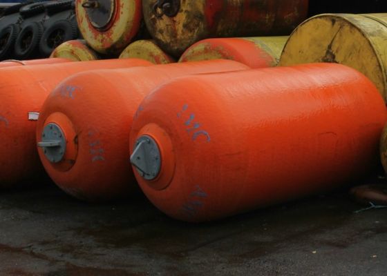 Calidad Capacidad de la absorción de Eva Marine Boat Fenders Good Energy del certificado de CCS fábrica