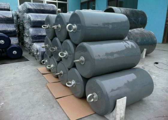 Calidad Hot Dip Galvanized Foam Filled Fender with 10 Years Using Life and High Energy Absorption for Marine Safety fábrica