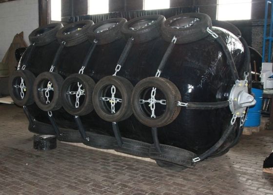 Calidad Defensa llenada espuma flotante marina para la resistencia anti ISO 9001 del envejecimiento de la salida del barco fábrica