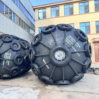 Calidad ISO 17357 Certified Pneumatic Rubber Fender with 50Kpa/80Kpa Working Pressure and Natural Rubber Material for Marine Protection fábrica