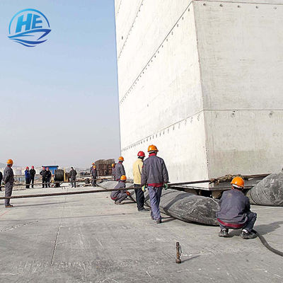 Calidad Diámetro los 0.5m-4.5m Marine Salvage Airbag For Launching el saco hinchable de la dique seco de la nave fábrica