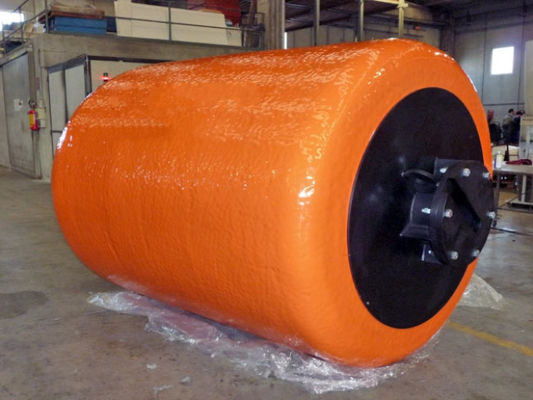 Calidad Diámetro lleno espuma del estándar del parachoques ISO17357 del muelle de la defensa los 0.5-4.8m para el uso marino fábrica