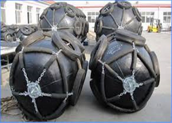 Calidad color de goma del negro de la defensa del barco 80kPa del barco marino de las defensas con el certificado de CCS fábrica