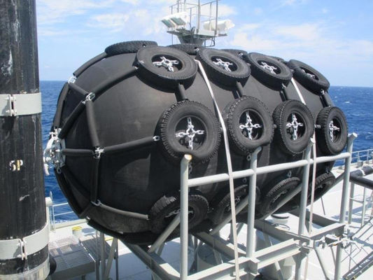 Calidad Defensa marina de goma neta de la defensa 2000x4000mtr 50kpa Pnuematic del muelle del neumático fábrica