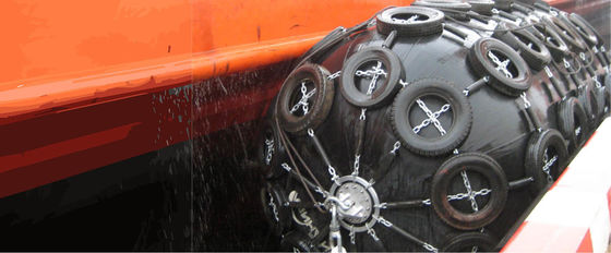 Calidad Diámetro llenado espuma de goma neumática los 0.5m-4.5m de Marine Boat Fender de la defensa fábrica