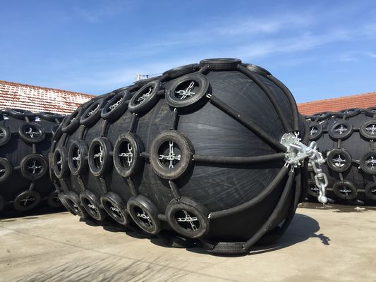 Calidad Protección el 60% Nutural Marine Fender neumática de goma de la nave los 2x3.5m 50Kpa fábrica