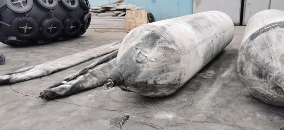 Calidad Nave y Marine Airbag de elevación del lanzamiento de muelle de Marine Heavy Lifting Airbags Dry fábrica