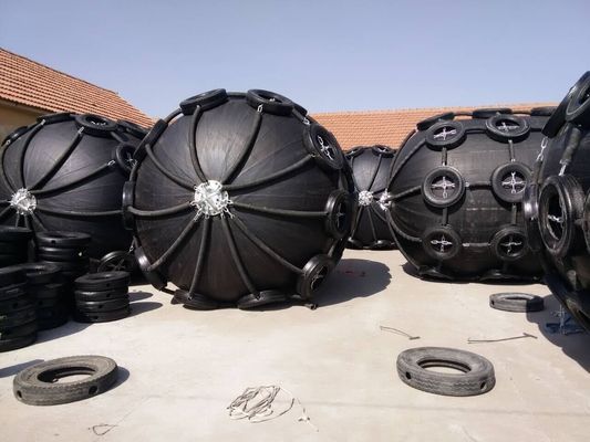 Calidad Redes de la cuerda que flotan el tipo neumático defensa de Marine Fender d de las defensas de goma neumáticas fábrica