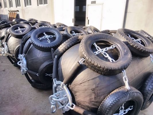 Calidad Red neumática flotante inflable de Yokohama Marine Rubber Fender With Chain fábrica