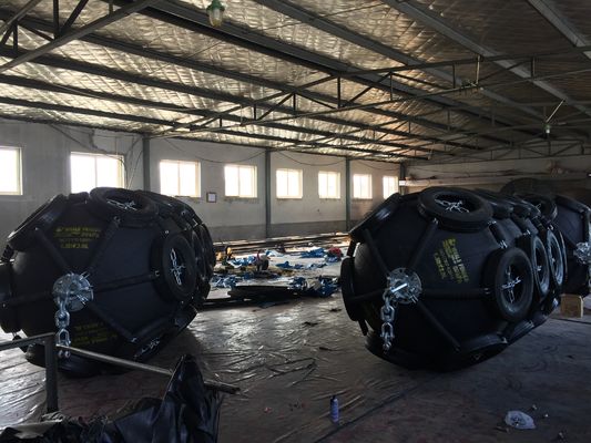 Calidad Defensa de goma neumática acanalada neumática de Yokohama del equipo marino de la defensa de Yokohama fábrica