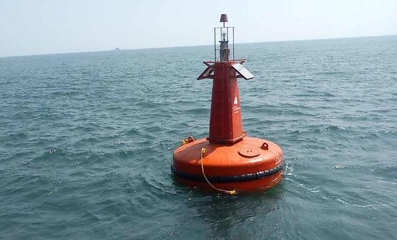 Calidad Resistente ULTRAVIOLETA flotante indicativo de Marine Navigation Buoys del polietileno o del acero fábrica