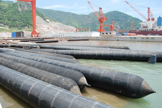 Calidad Función multi modificada para requisitos particulares que actualiza Marine Rubber Airbag Anti Rust y el aire apretados fábrica