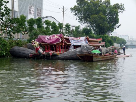 Calidad Defensa flotante de goma del barco de la defensa de Marine Inflatable Boat Hydro Pneumatic fábrica