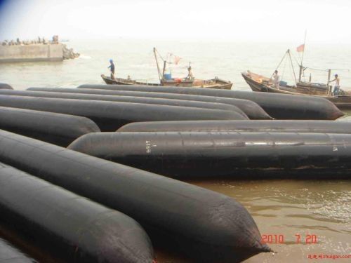 Calidad ISO 14409:2011 Bolsas de aire de lanzamiento de buques de 1800 mm de diámetro certificadas con una vida útil de 6 a 10 años para aplicaciones marinas fábrica